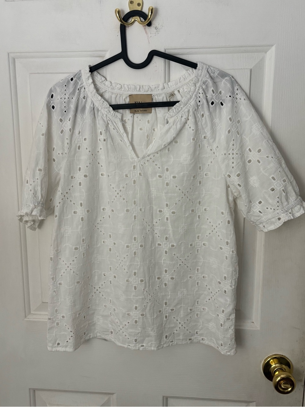 Elie Tahari White Eyelet Peasant Blouse